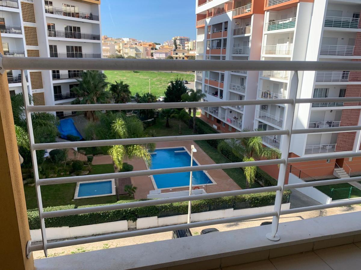 Convistaapartment With Pool Portimão Eksteriør bilde
